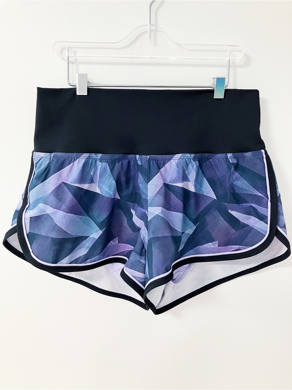 Lululemon | Drop It Low Pretty Prism Shorts 6 Athletic Gym Running Workout Yoga